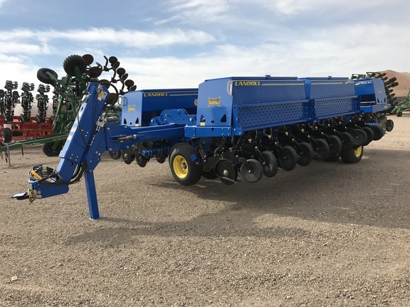 2016 Landoll 5531-40