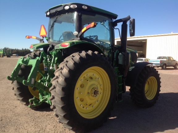 2016 John Deere 6175R