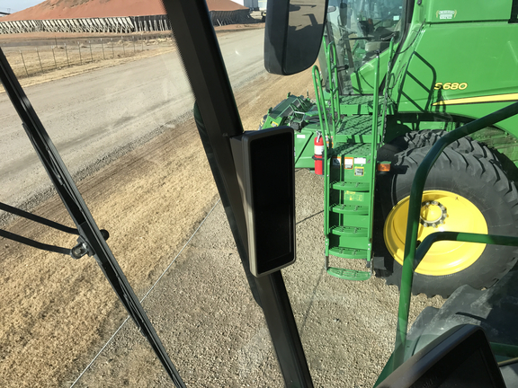 2015 John Deere S680