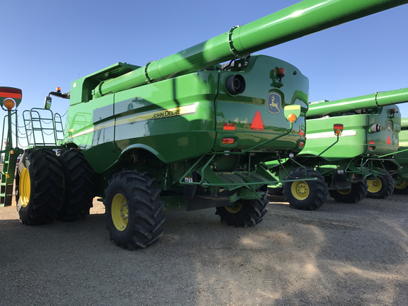 2015 John Deere S680