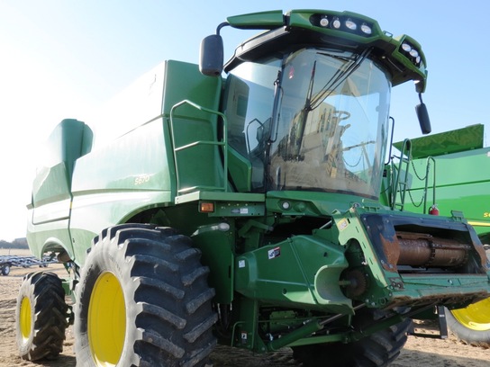 2014 John Deere S670