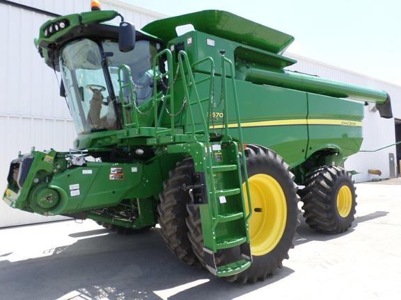 2013 John Deere S670