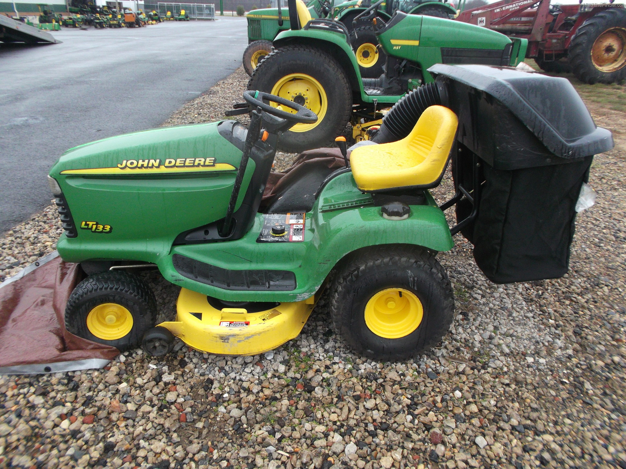 1999 John Deere Lt133 Lawn And Garden And Commercial Mowing John Deere Machinefinder 1168