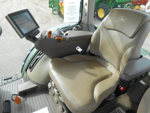 2015 John Deere 7270R