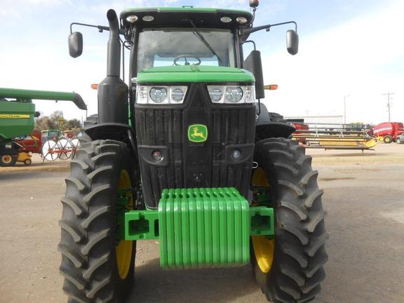 2015 John Deere 7270R