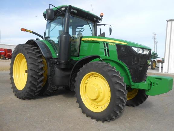 2015 John Deere 7270R