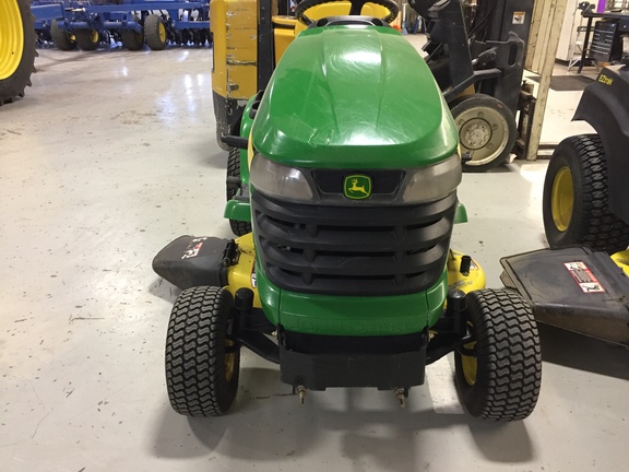 2009 John Deere X304