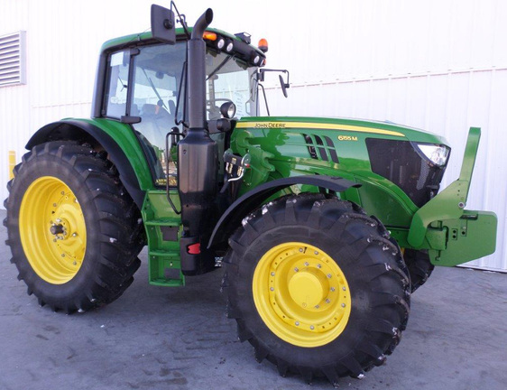 2016 John Deere 6155M