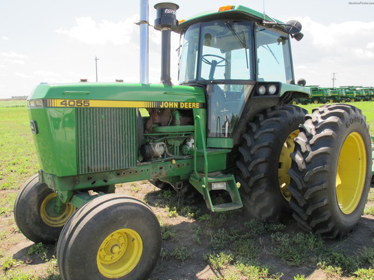 1991 John Deere 4055