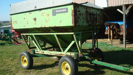 John Deere 1065a Grain Handling And Trailers John Deere Machinefinder 