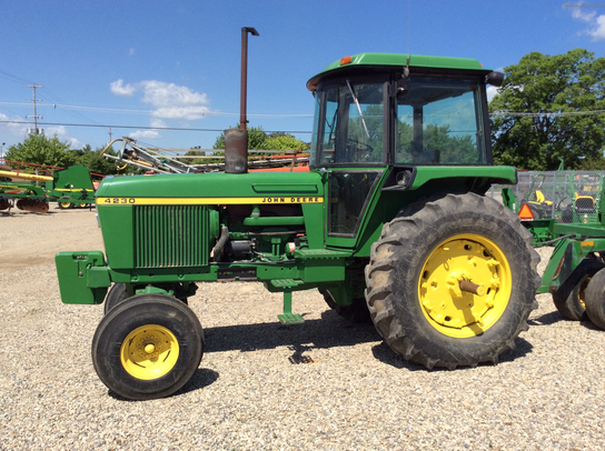 1974 John Deere 4230 Tractors Row Crop 100hp John Deere