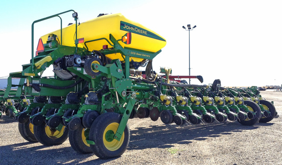 2012 John Deere 1770NT