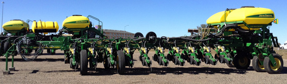 2012 John Deere 1770NT