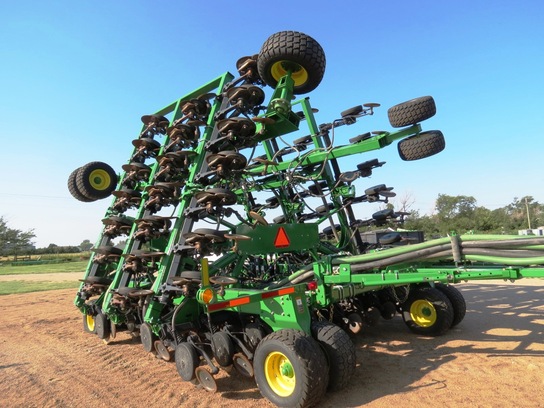 2013 John Deere 1895