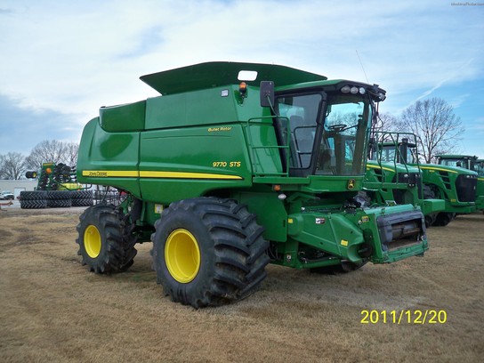 2009 John Deere 9770 Sts Combines John Deere Machinefinder 7706