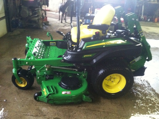 2013 John Deere Z920m