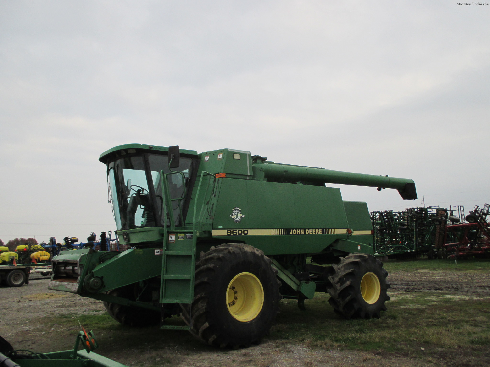 1997-john-deere-9600-combines-john-deere-machinefinder