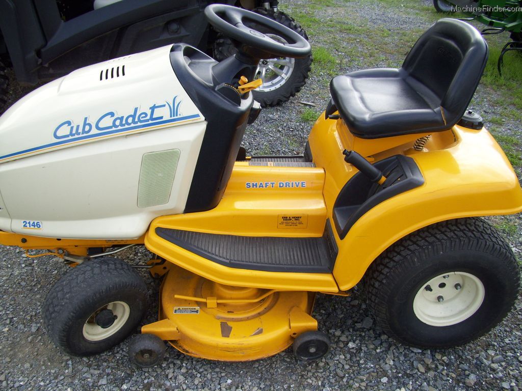 2001 Cub Cadet 2146 Lawn & Garden and Commercial Mowing John Deere