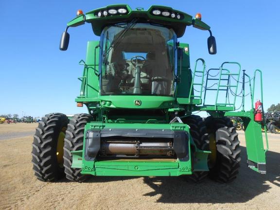 2012 John Deere S680