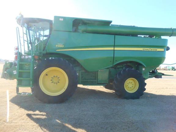 2012 John Deere S680