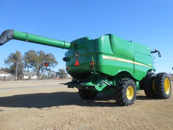 2012 John Deere S680