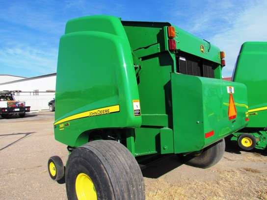 2013 John Deere 569