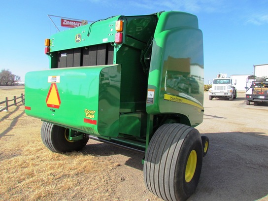 2013 John Deere 569