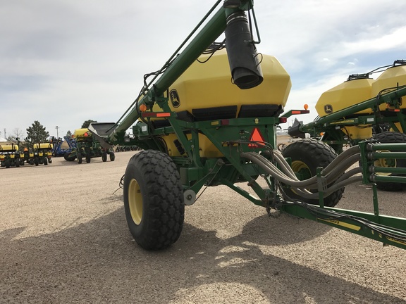 2005 John Deere 1890