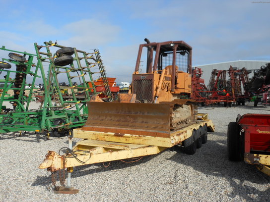 Case 450C Crawler Dozer - John Deere MachineFinder