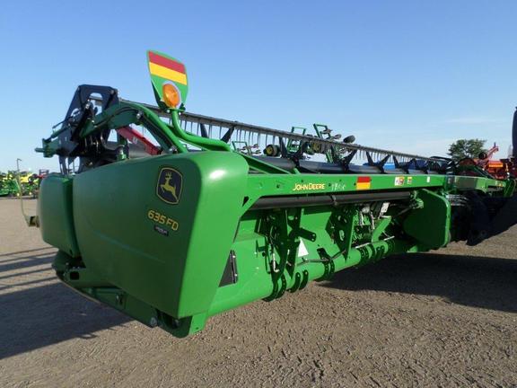 2015 John Deere 635FD