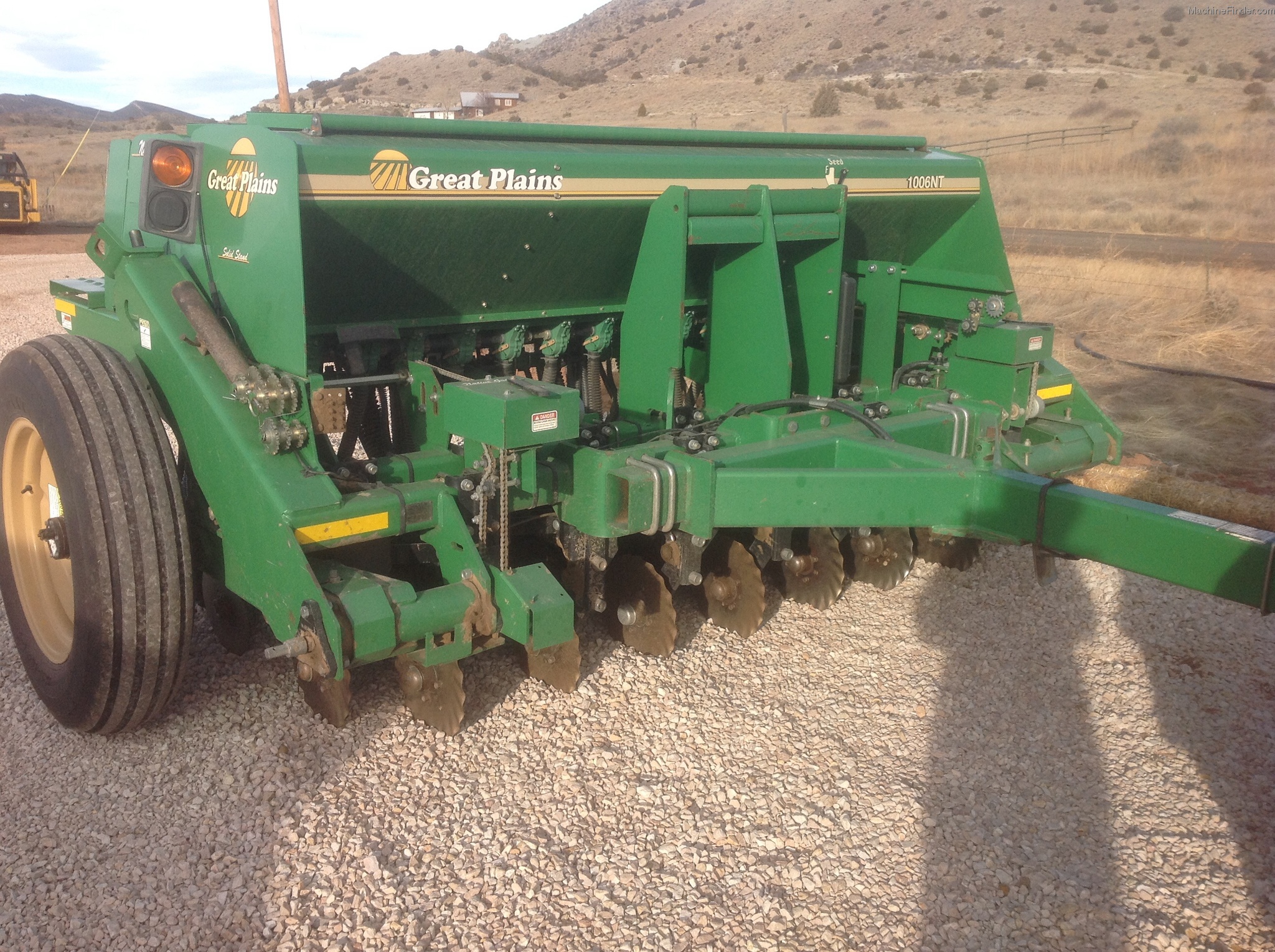 2006-great-plains-1006nt-planting-seeding-box-drills-john-deere