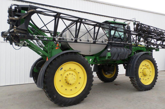 2011 John Deere 4930