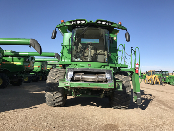 2015 John Deere S670