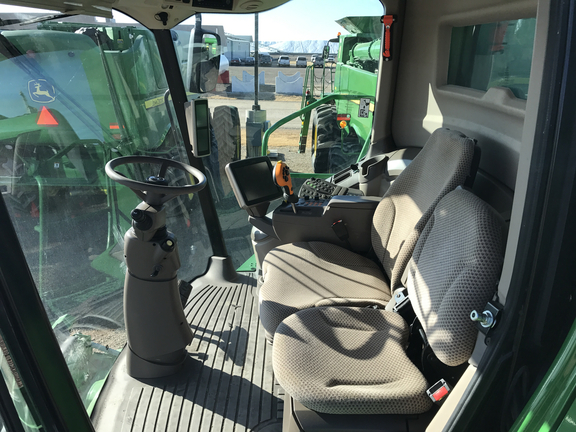 2015 John Deere S670