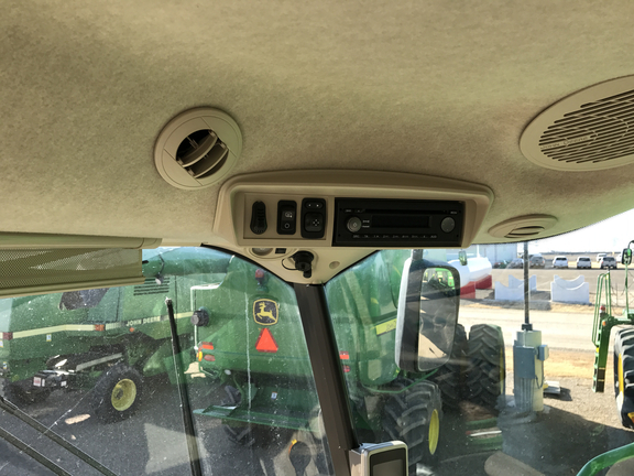 2015 John Deere S670