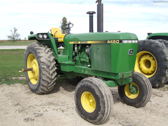 John Deere 4450