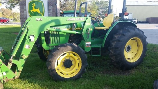 2001 John Deere 5210 