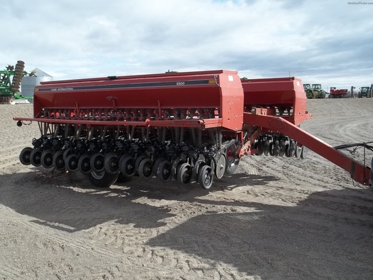 Case Ih 5500 Planting & Seeding - Box Drills - John Deere Machinefinder