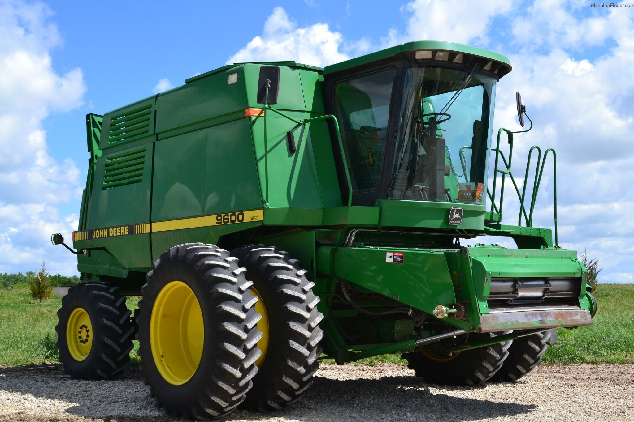 1995 John Deere 9600 Combines John Deere MachineFinder