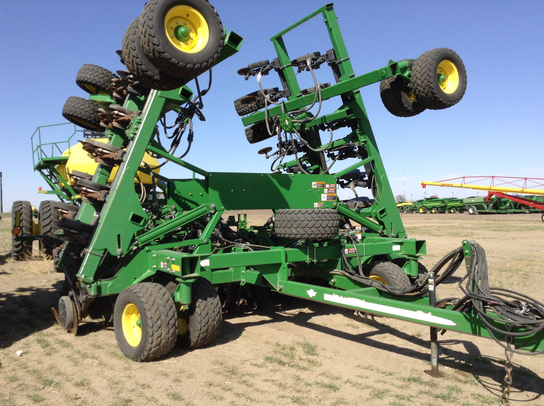 2010 John Deere 1890