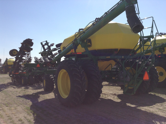 2010 John Deere 1890