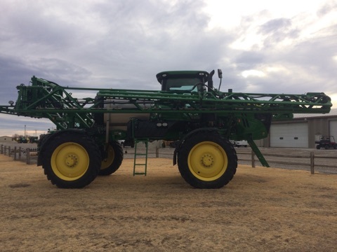 2016 John Deere R4030