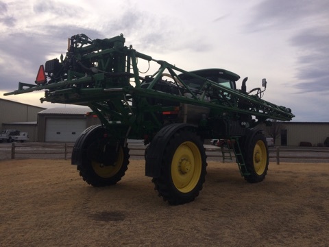 2016 John Deere R4030