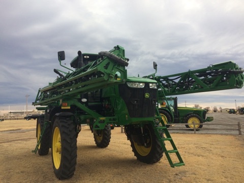 2016 John Deere R4030