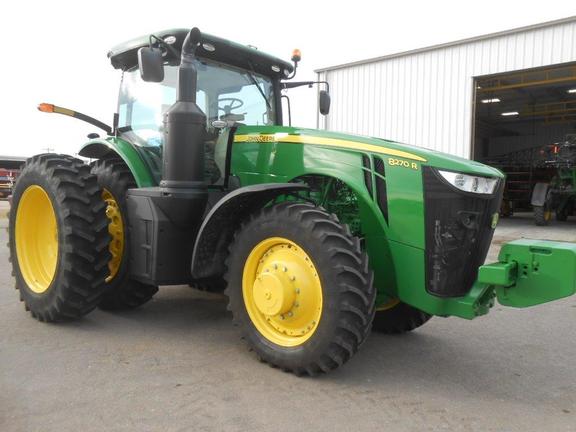 2015 John Deere 8270R