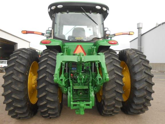 2015 John Deere 8270R