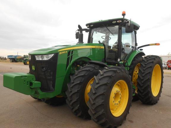 2015 John Deere 8295R