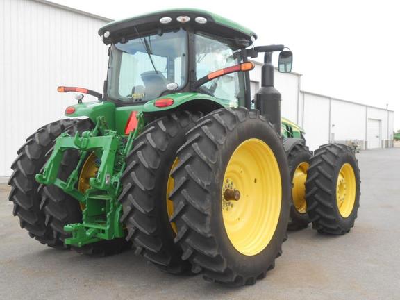 2015 John Deere 8295R