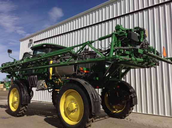 2014 John Deere R4030