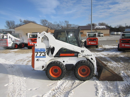 2000 Bobcat 773 Skid Steer Loaders - John Deere MachineFinder